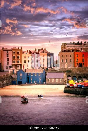 GB - Pays de Galles : le port de Tenby Banque D'Images