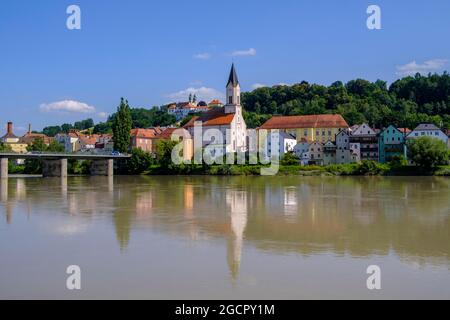 Innviertel avec Saint Gertraud et église de pèlerinage Mariahilf, Passau, Basse-Bavière, Bavière, Allemagne Banque D'Images