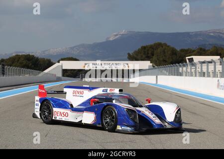 Déploiement de Toyota TS030. Lancement et essai de Toyota Hybrid Racing. 19-22 février 2013. Paul Ricard, France. Banque D'Images