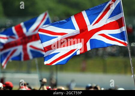Drapeaux. Grand Prix de Grande-Bretagne, dimanche 30 juin 2013. Silverstone, Angleterre. Banque D'Images