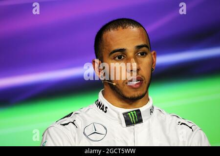 Lewis Hamilton (GBR) Mercedes AMG F1 à la conférence de presse de la FIA. Grand Prix d'Allemagne, samedi 6 juillet 2013. Nurburgring, Allemagne. Banque D'Images