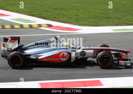 Sergio Perez (MEX) McLaren MP4-28. Grand Prix d'Italie, vendredi 6 septembre 2013. Monza Italie. Banque D'Images