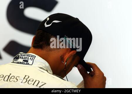 Lewis Hamilton (GBR) Mercedes AMG F1 avec un tatouage de 44 près de son oreille. Grand Prix d'Autriche, vendredi 20 juin 2014. Spielberg, Autriche. Banque D'Images