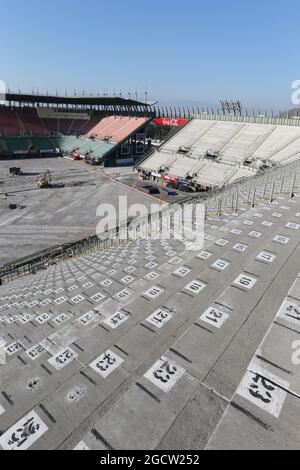 Travaux de construction dans l'arène du stade. Visite du circuit Autodromo Hermanos Rodriguez, Mexico, Mexique. Jeudi 22 janvier 2015. Banque D'Images