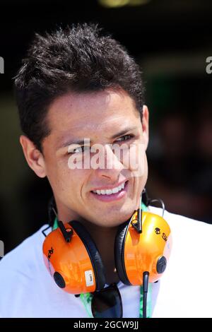 Javier Hernandez (MEX) joueur de football de Manchester Utd, avec l'équipe de F1 Sahara Force India. Grand Prix du Canada, samedi 6 juin 2015. Montréal, Canada. Banque D'Images