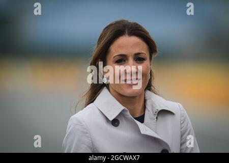 Natalie Pinkham (GBR) présentateur de Sky Sports. Grand Prix de Grande-Bretagne, jeudi 2 juillet 2015. Silverstone, Angleterre. Banque D'Images