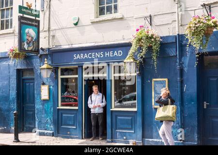 Saracens Head pub bar la plus ancienne maison publique de Bath Spa, Angleterre, Royaume-Uni. Banque D'Images