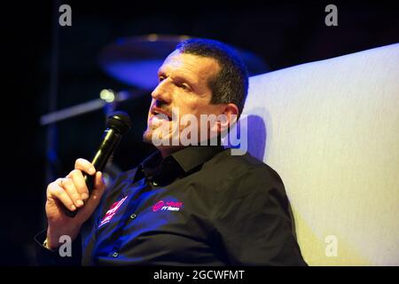 Guenther Steiner (ITA) Haas F1 Team Principal au Forum des fans. Grand Prix des États-Unis, jeudi 22 octobre 2015. Circuit of the Americas, Austin, Texas, États-Unis. Banque D'Images