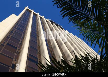 MANILLE, PHILIPPINES - 28 NOVEMBRE 2017 : immeuble de bureaux du BDO Corporate Centre à Makati City, Metro Manila, Philippines. Le bâtiment est le siège social Banque D'Images