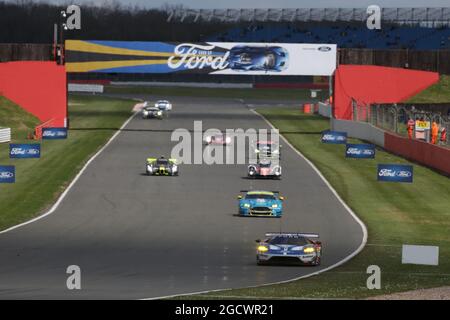 Marino Franchitti (GBR) / Andy Priaulx (GBR) / Harry Tincknell (GBR) #67 Ford Chip Ganassi Team UK Ford GT. FIA World Endurance Championship, Round 1, Sunsay 17 avril 2016. Silverstone, Angleterre. Banque D'Images