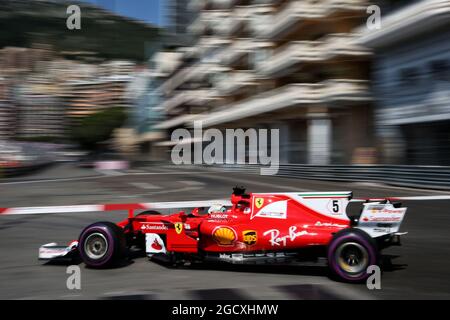 Sebastian Vettel (GER) Ferrari SF70H. Grand Prix de Monaco, samedi 27 mai 2017. Monte Carlo, Monaco. Banque D'Images