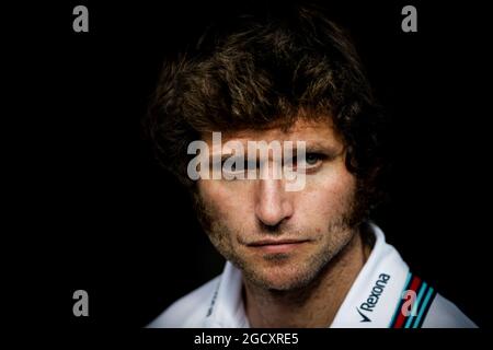 Guy Martin (GBR) moto Racer et personnalité TV avec l'équipe Williams. Grand Prix de Belgique, vendredi 25 août 2017. Spa-Francorchamps, Belgique. Banque D'Images