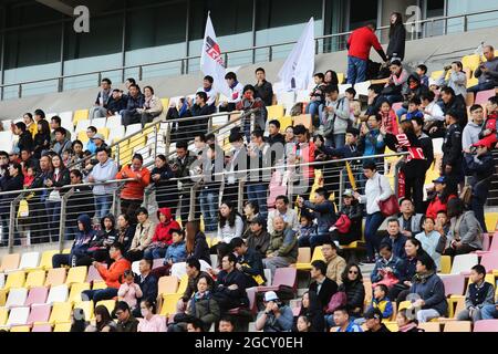 Fans dans la tribune. FIA World Endurance Championship, Round 8, 6 heures de Shanghai. Dimanche 5 novembre 2017. Shanghai, Chine. Banque D'Images