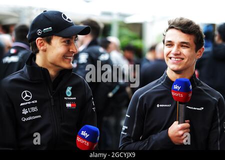 (De gauche à droite) : George Russell (GBR) Grand Prix d'Art / Mercedes AMG F1 pilote de réserve avec Lando Norris (GBR) pilote d'essai McLaren. Grand Prix des États-Unis, samedi 20 octobre 2018. Circuit of the Americas, Austin, Texas, États-Unis. Banque D'Images