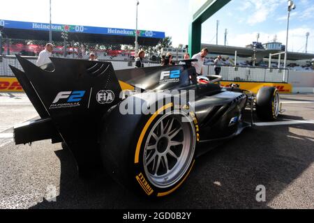 Jean Alesi (FRA) présente les pneus 2020 Pirelli F1 18 pouces dans une voiture F2. Grand Prix d'Italie, samedi 7 septembre 2019. Monza Italie. Banque D'Images