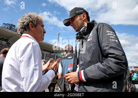 (De gauche à droite) : Alain Prost (FRA) Renault F1 Team Conseiller spécial avec Esteban Ocon (FRA) Mercedes AMG F1 pilote de réserve sur la grille. Grand Prix d'Italie, dimanche 8 septembre 2019. Monza Italie. Banque D'Images