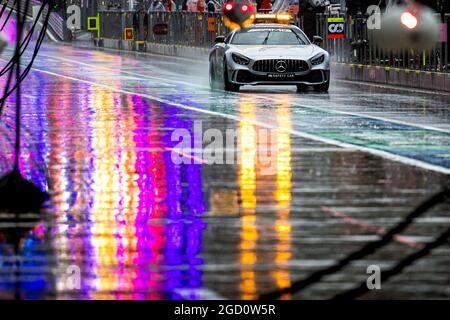 La Safety car de la FIA descend la file des stands. Grand Prix Steiermark, samedi 11 juillet 2020. Spielberg, Autriche. Banque D'Images