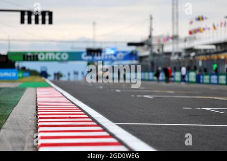 Atmosphère du circuit - détail du trottoir. Grand Prix de Hongrie, jeudi 16 juillet 2020. Budapest, Hongrie. Banque D'Images