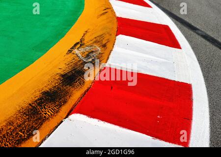 Atmosphère du circuit - détail du trottoir. Grand Prix d'Espagne, jeudi 6 mai 2021. Barcelone, Espagne. Banque D'Images