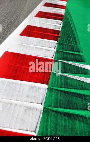 Atmosphère du circuit - détail du trottoir. Grand Prix d'Espagne, jeudi 6 mai 2021. Barcelone, Espagne. Banque D'Images