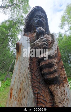 Frank Bruce Sculpture Trail, Feshie Bridge, Lower Glen Feshie, Aviemore, Highlands, Écosse. Banque D'Images