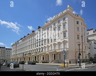 Belgravia, Londres, Royaume-Uni. Maisons du côté nord d'Eaton place. Une des propriétés les plus chères de Londres. Partie du domaine Grosvenor. Banque D'Images