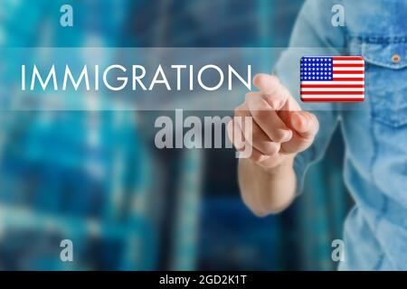 Concept de l'immigration aux États-Unis avec bouton virtuel d'appui Banque D'Images