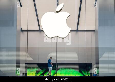 Hong Kong, Chine. 07e août 2021. Société de technologie multinationale américaine Apple Store vu à Hong Kong. Crédit : SOPA Images Limited/Alamy Live News Banque D'Images