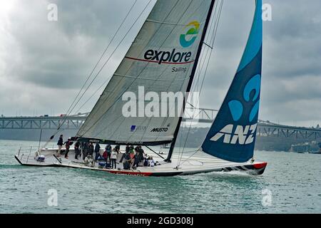 Navigation sur le port Waitemata Harbour Auckland Central Banque D'Images