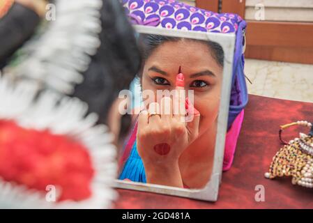 Portrait d'une femme indienne, Pune, Maharashtra, Inde Banque D'Images