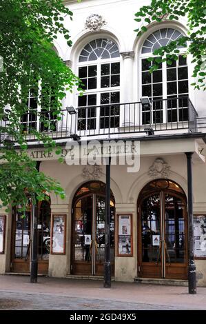 FRANCE, PARIS (75) 18ÈME ARRONDISSEMENT, QUARTIER DE MONTMARTRE, PLACE CHARLES DULLIN ET THÉÂTRE DE L'ATELIER Banque D'Images