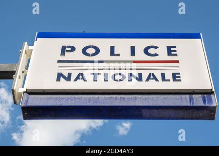 Briançon, France - 7 juillet 2020 : poste de police de la police nationale à Briançon Banque D'Images