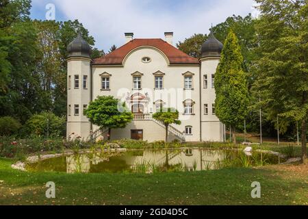 Géographie / voyage, Allemagne, Bavière, Niederpoering, Château de Niederpoering, INFO-AUTORISATION-DROITS-SUPPLÉMENTAIRES-NON-DISPONIBLE Banque D'Images