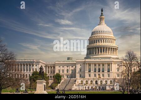 Vue extérieure sur le capitole des États-Unis à Washington DC, États-Unis Banque D'Images