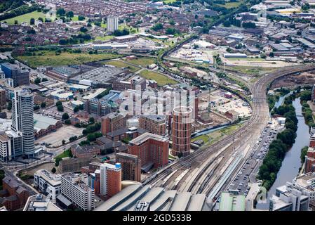 Vue aérienne de la région de Holbeck, du centre-ville de Leeds, du West Yorkshire, du nord de l'Angleterre, au Royaume-Uni Banque D'Images