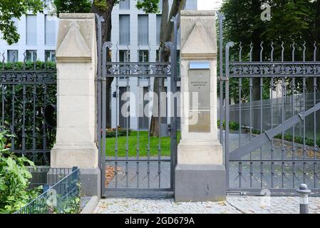 Berlin, Allemagne, 23 juillet 2021, porte et entrée de la nonciature apostolique Banque D'Images