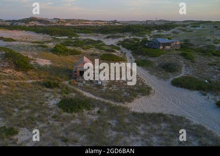 Cabanes de dunes dans le district de Shunch Hill bars, Provincetown, Cape Cod Banque D'Images