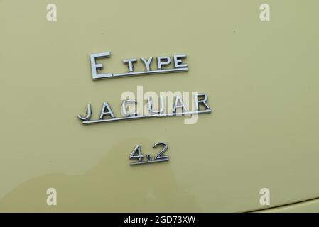 Rochford, Essex, Royaume-Uni - 27 juin 2021 : spectacle de voitures classiques de Rochford organisé sur les pelouses, Essex. Banque D'Images