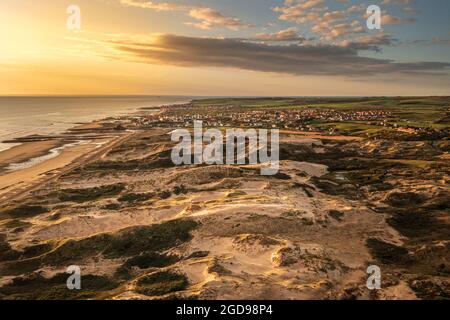 Coucher de soleil sur les dunes de la Slack, hauts de France, Côte d'opale Banque D'Images