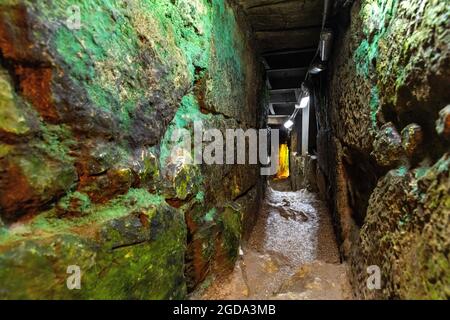 Jérusalem, Israël - 13 octobre 2017 : tunnel de Siloam connu sous le nom de tunnel d'Hezekiah, chemin souterrain sous l'ancienne ville de David dans la vallée de Kidron Banque D'Images