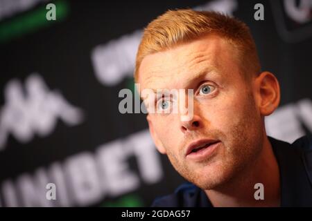 Edward, entraîneur-chef de Charleroi, toujours photographié lors de la conférence de presse hebdomadaire de l'équipe belge de football de première division Sporting Charleroi, jeudi 12 Banque D'Images