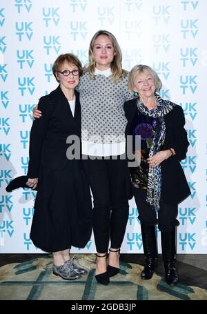 Photo du dossier datée du 13/9/2017 de (de gauche à droite) una Stubbs, Kimberley Nixon et Sheila Reid, arrivant pour le lancement de la nouvelle saison UKTV Live à l'hôtel Claridge, Londres. L'actrice una Stubbs, connue pour ses rôles dans des émissions télévisées comme Worzel Gummidge, Till Death US Do part, Sherlock et EastEnders, est décédée à l'âge de 84 ans. Date de publication : jeudi 12 août 2021. Banque D'Images