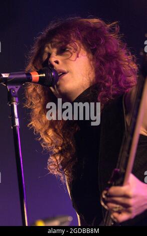 Milan Italie 2004-01-25 : concert en direct de Melissa Auf der Maur au C-Side Banque D'Images