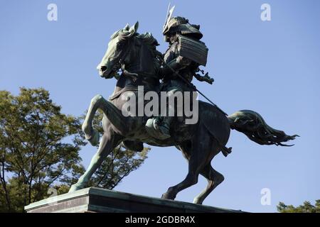 Statue de Kusunoki Masashige, célèbre guerrier samouraï du XIVe siècle au Japon. Banque D'Images