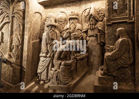 Cracovie, Pologne - 29 août 2018 : statue de sel dans la chapelle Saint-Kinga de la mine de sel de Wieliczka, Cracovie, Pologne Banque D'Images