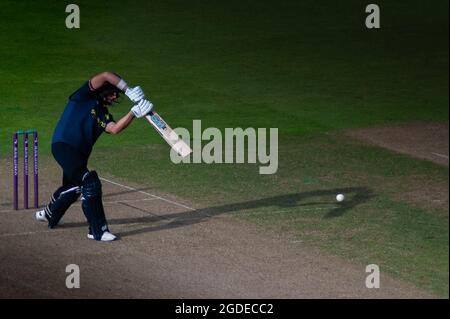 Birmingham, Royaume-Uni. 12 août 2021. 2e innings Warwickshire in Bat Men's Cricket - Royal London One Day Cup - Warwickshire / Somerset crédit: SPP Sport Press photo. /Alamy Live News Banque D'Images