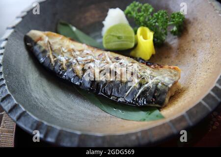 Maquereau avec riz cuisine japonaise Banque D'Images