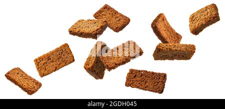 Croûtons de seigle isolé sur fond blanc Banque D'Images