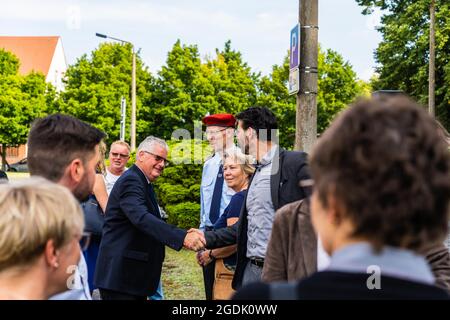 Bernd Lange, Harald Präse-Kosubek, am 13. Août 2021 avec an den Beginn des Baus der Berliner Mauer und die vollständige Schließung der innerdeutsch Banque D'Images