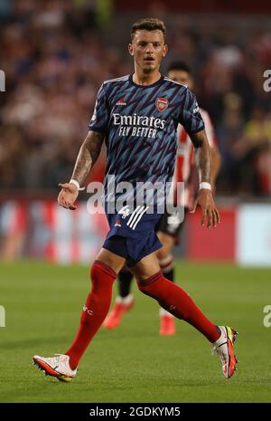 Londres, Royaume-Uni, 13 août 2021. Ben White d'Arsenal lors du match de la Premier League au Brentford Community Stadium, Londres. Crédit photo à lire: Paul Terry / Sportimage crédit: Sportimage / Alay Live News Banque D'Images